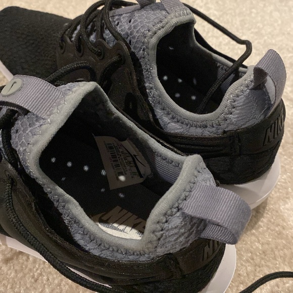 Nike sneaker - Picture 6 of 6